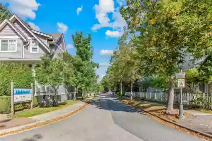 13 19063 Mcmyn Road, Pitt Meadows, BC, Pitt Meadows — Townhouse for sale