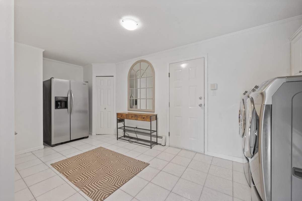 Outdoor Deck Photo of 5532 Westhaven Road, West Vancouver, BC