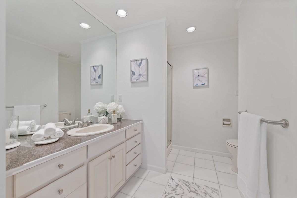 Outdoor Patio Photo of 5532 Westhaven Road, West Vancouver, BC