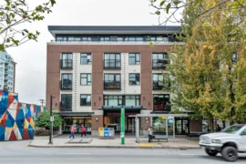 212 111 E 3rd Street, North Vancouver, BC