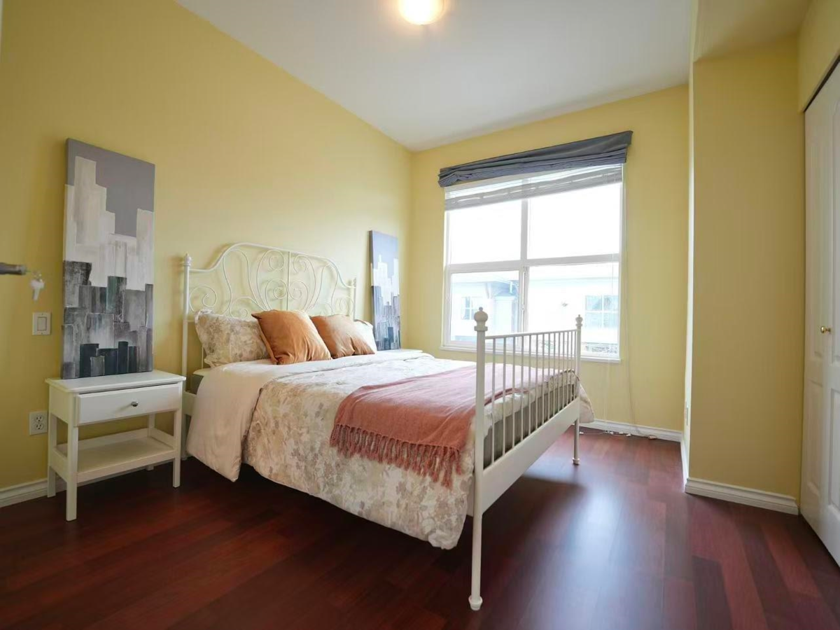 Primary Bedroom Photo of 2 7100 Lynnwood Drive, Richmond, BC