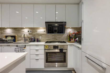 206 9233 Odlin Road, Richmond, BC, Richmond — Apartment/Condo for sale