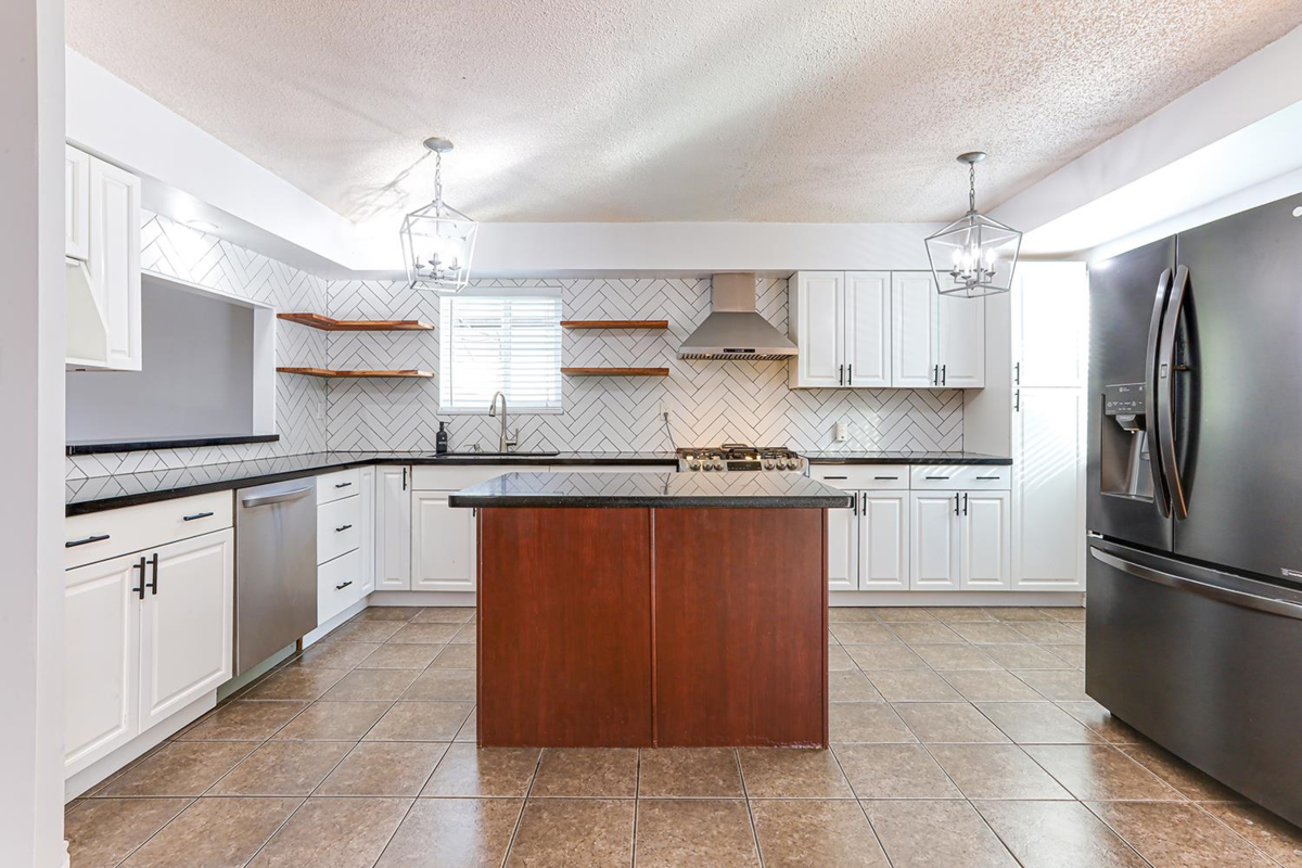 Office / Den Photo of 13134 98a Avenue, Surrey, BC