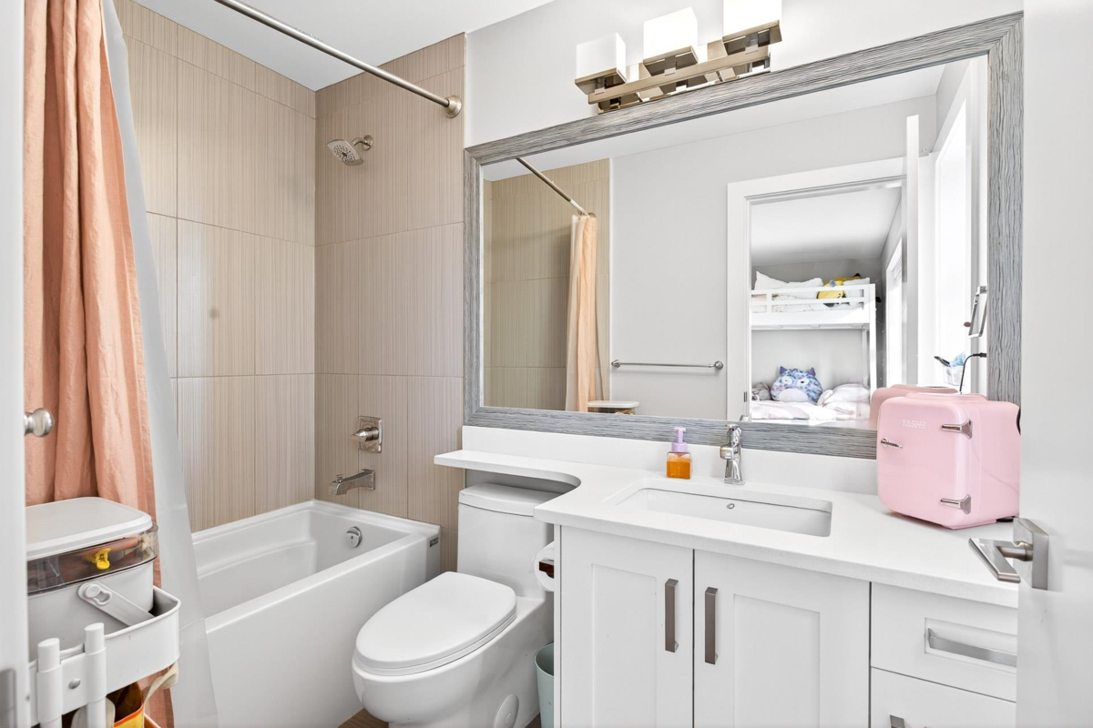 Garage Interior Photo of 3479 Wales Avenue, Coquitlam, BC