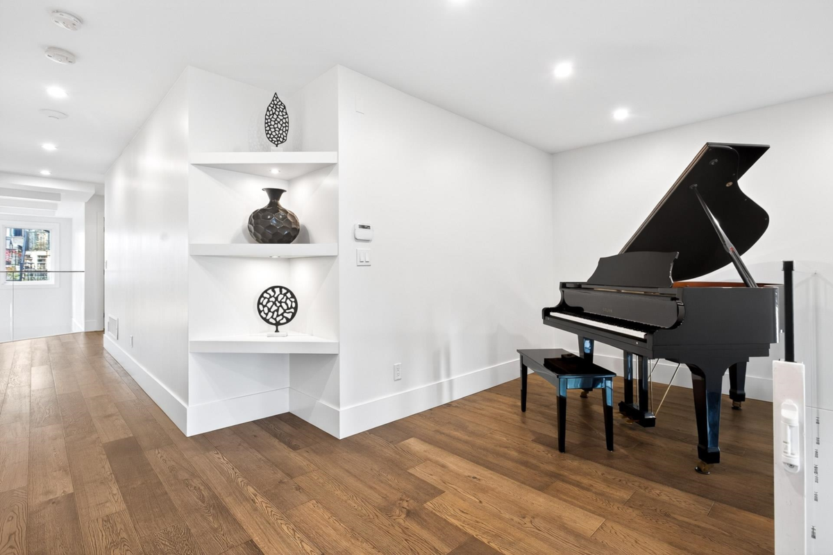 Loft / Bonus Room Photo of 3479 Wales Avenue, Coquitlam, BC