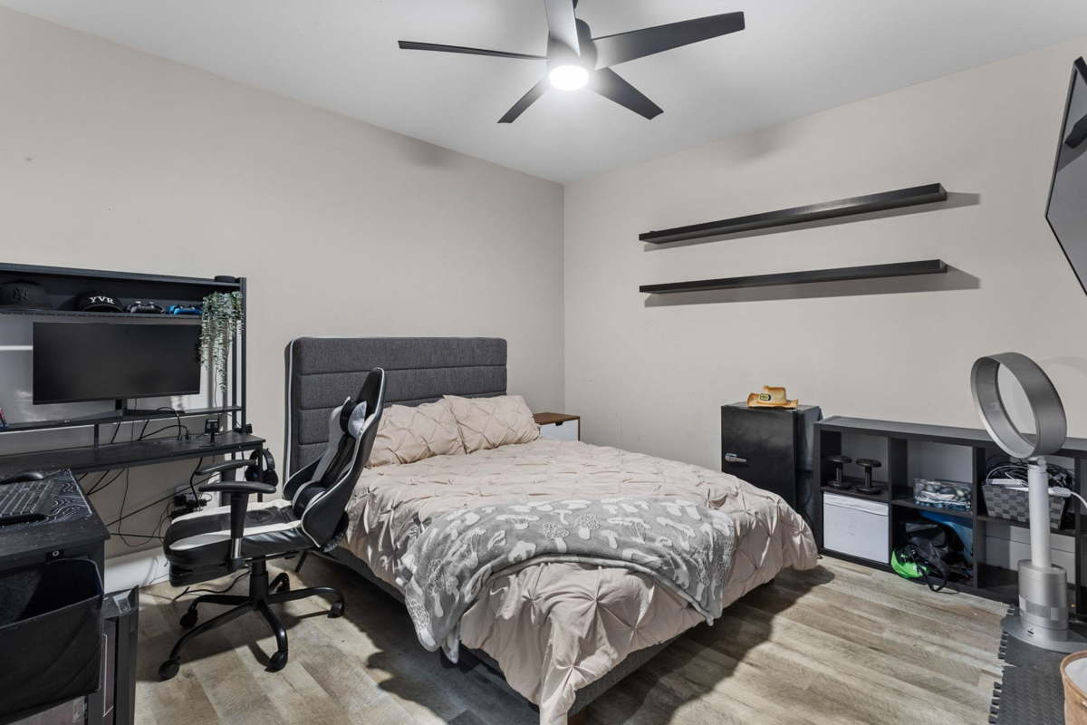 Bedroom 3 Photo of 205 210 Street, Langley, BC