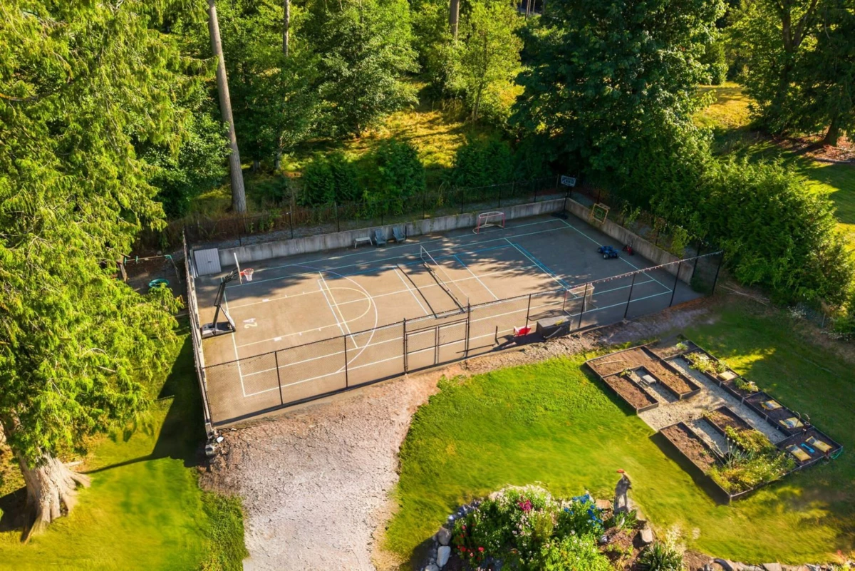 Dining Area Photo of 205 210 Street, Langley, BC