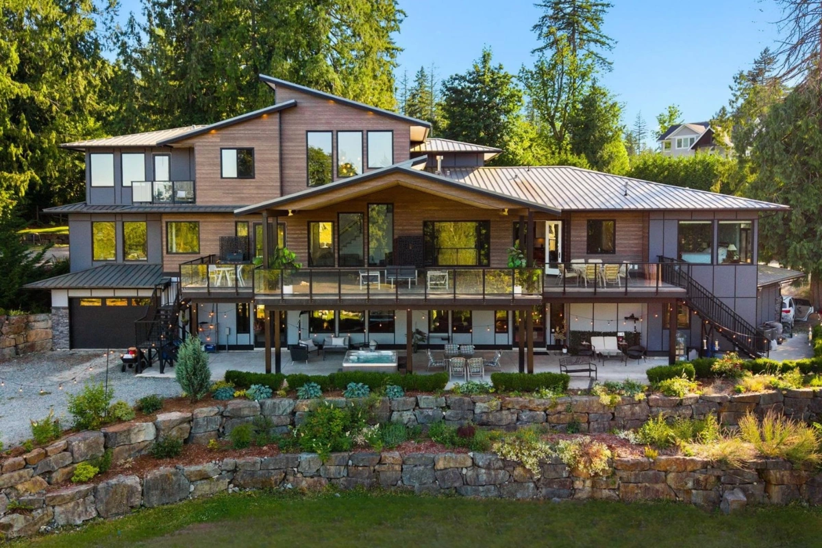 Kitchen Photo of 205 210 Street, Langley, BC