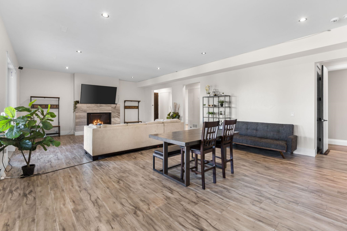 Laundry Room Photo of 205 210 Street, Langley, BC