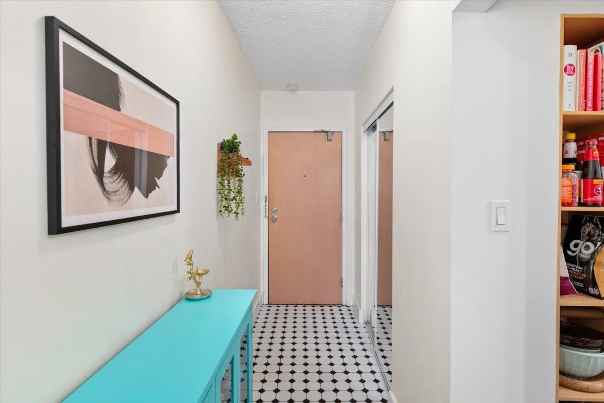 Mudroom Photo of 101 1540 E 4th Avenue, Vancouver, BC