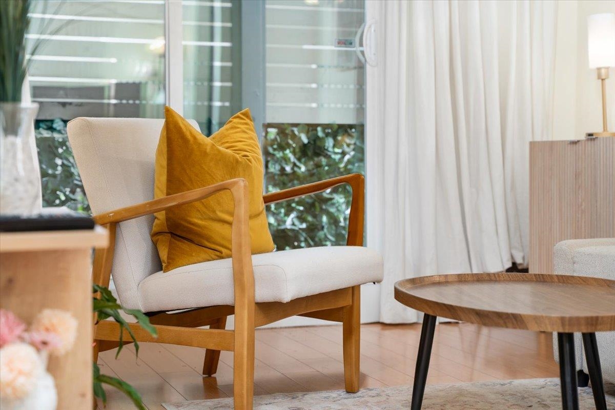 Primary Bathroom Photo of 101 1540 E 4th Avenue, Vancouver, BC