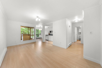 206 1363 Clyde Avenue, West Vancouver, BC, West Vancouver — Apartment/Condo for sale