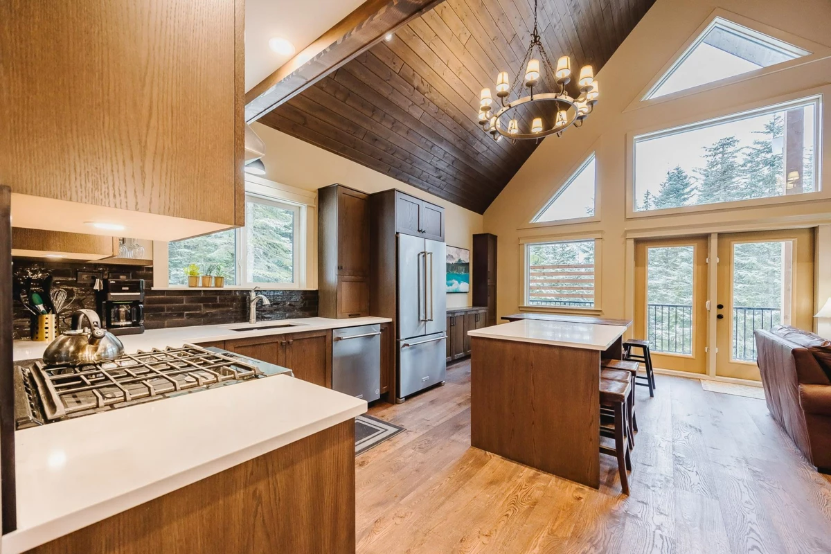Kitchen Island Photo of 20788 Edelweiss Drive, Agassiz, BC