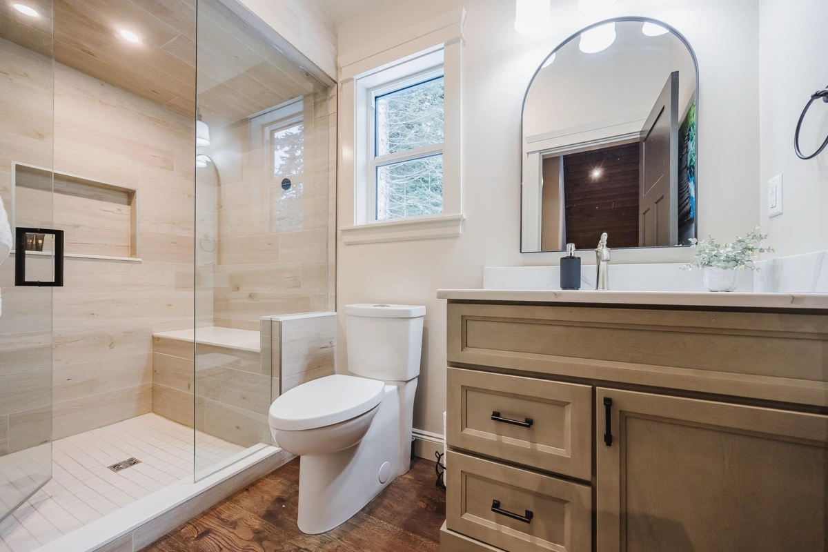 Mudroom Photo of 20788 Edelweiss Drive, Agassiz, BC