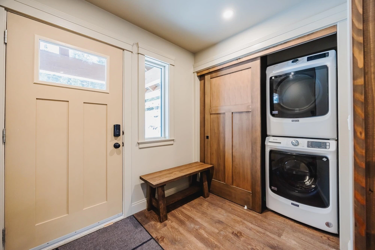 Swimming Pool Photo of 20788 Edelweiss Drive, Agassiz, BC