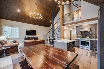 Kitchen Photo of 20788 Edelweiss Drive, Agassiz, BC