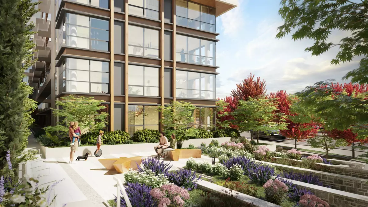 Front Yard Photo of TH2 423 6th Street, West Vancouver, BC