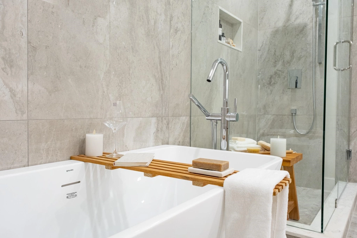 Mudroom Photo of TH2 423 6th Street, West Vancouver, BC