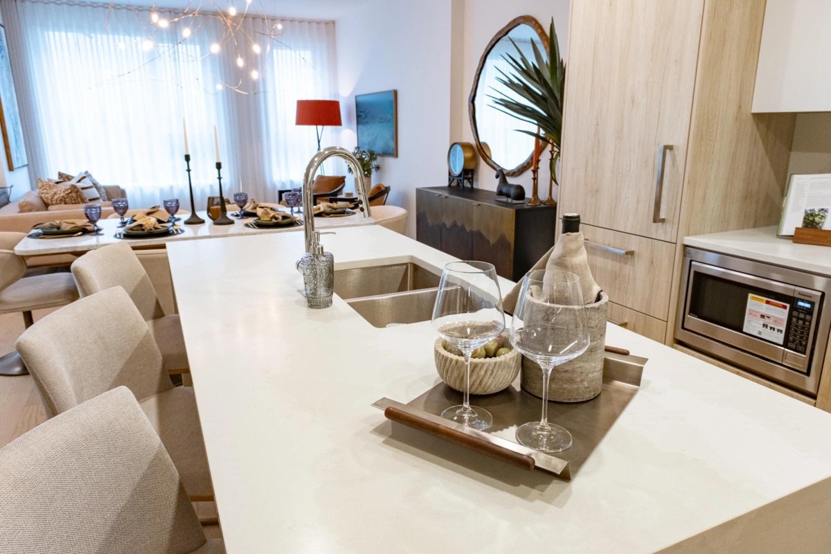 Primary Bedroom Photo of TH2 423 6th Street, West Vancouver, BC