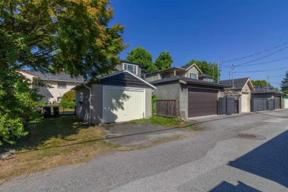 Outdoor Deck Photo of 4342 Parker Street, Burnaby, BC