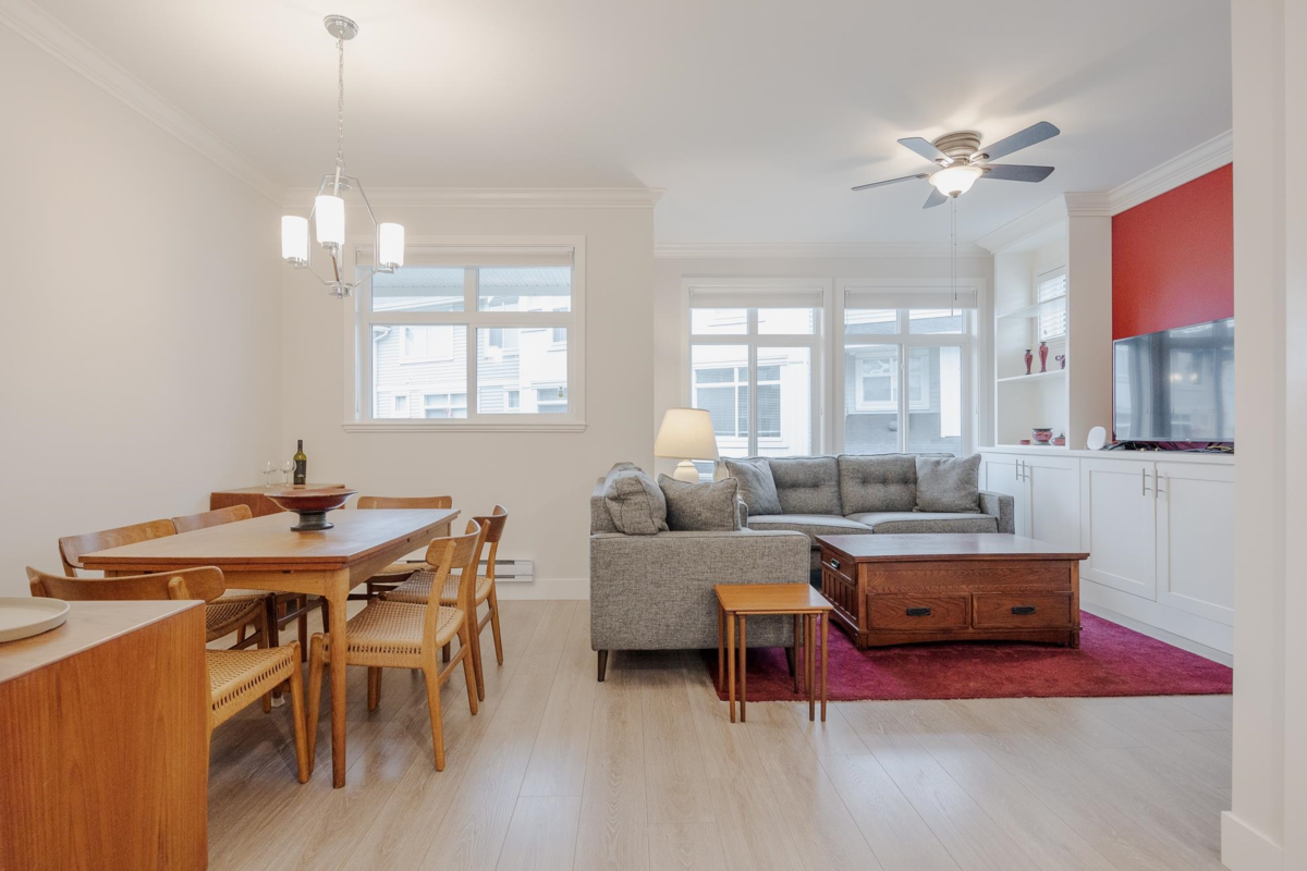 Bedroom 3 Photo of 1 7198 179 Street, Surrey, BC