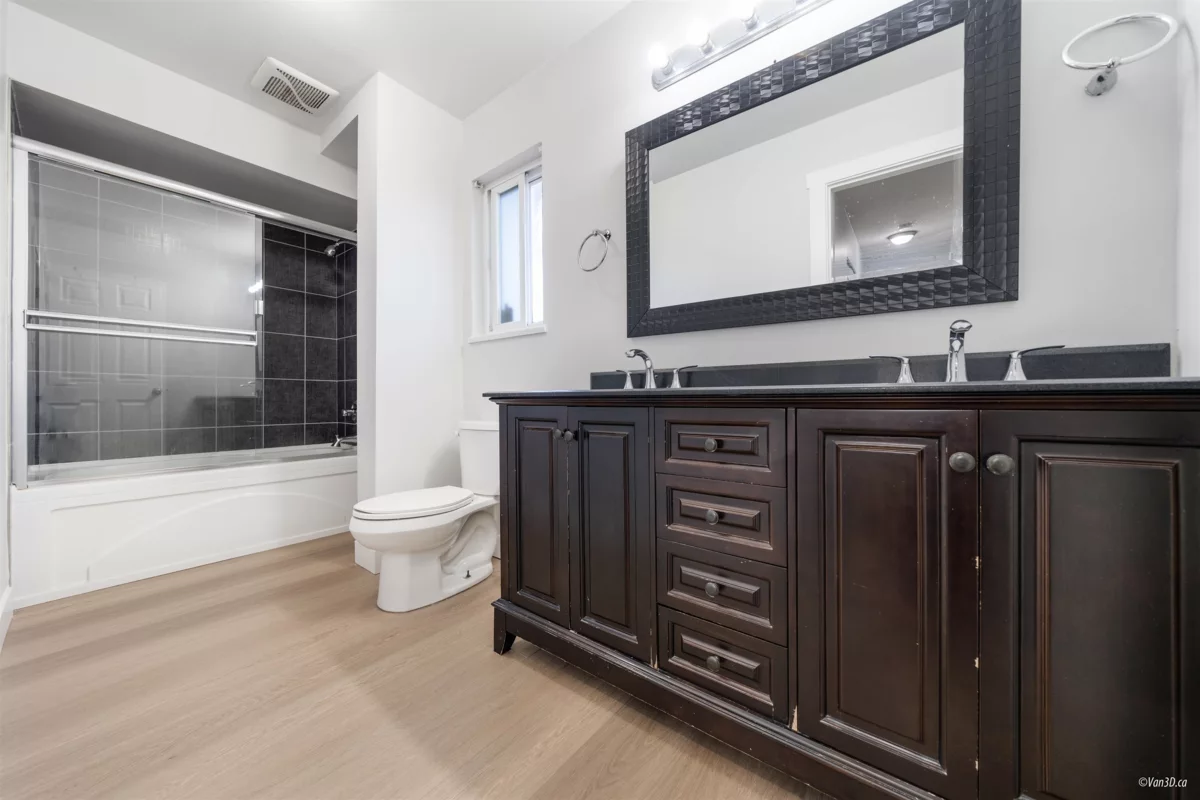 Breakfast Nook Photo of 7148 6th Street, Burnaby, BC