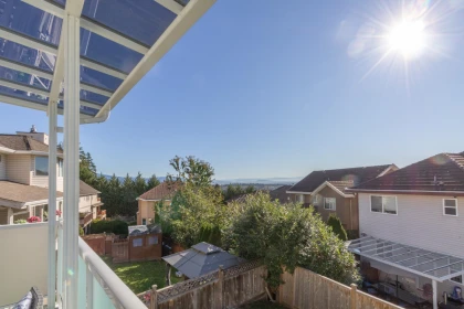 Laundry Room Photo of 2658 Delahaye Drive, Coquitlam, BC