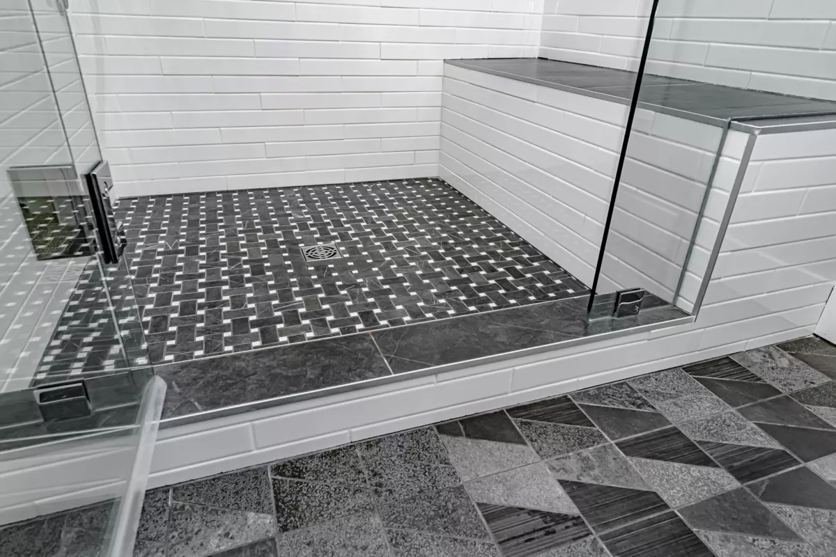 Entry Foyer Photo of 45169 Cumberland Avenue, Chilliwack, BC