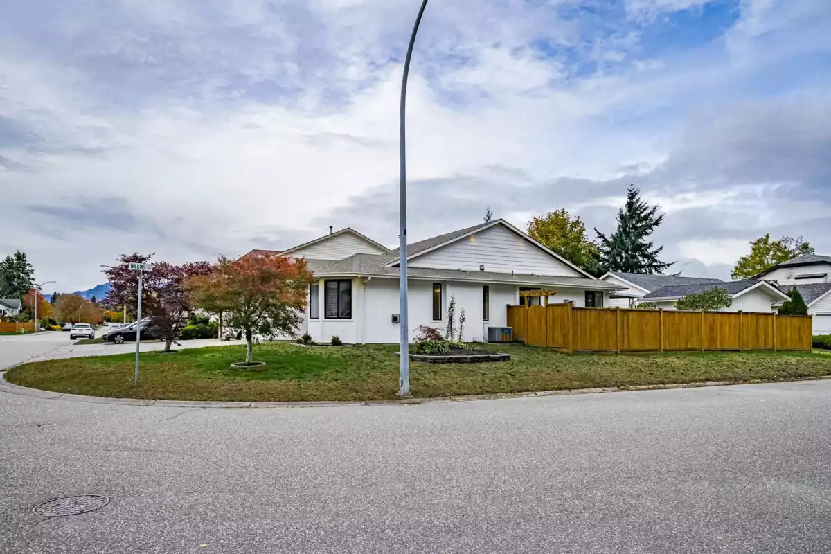 Fitness Center Photo Near 45169 Cumberland Avenue, Chilliwack, BC