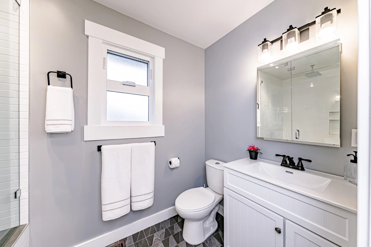 Laundry Room Photo of 45169 Cumberland Avenue, Chilliwack, BC