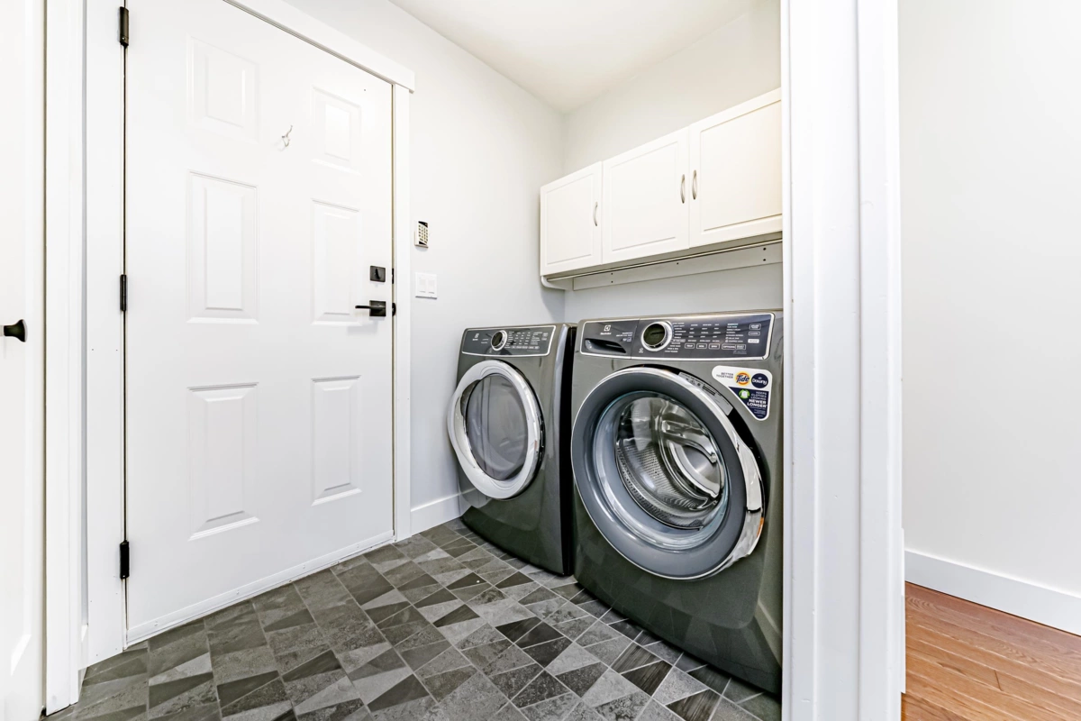 Outdoor Deck Photo of 45169 Cumberland Avenue, Chilliwack, BC