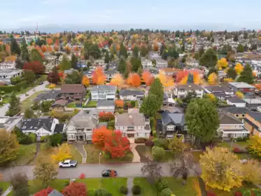 1363 W 51 Avenue, Vancouver, BC, Vancouver — Single Family Residence for sale