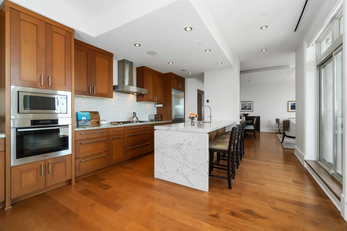 Bedroom 4 Photo of 304 2535 Garden Court, West Vancouver, BC
