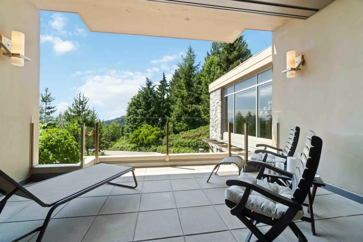 Laundry Room Photo of 304 2535 Garden Court, West Vancouver, BC