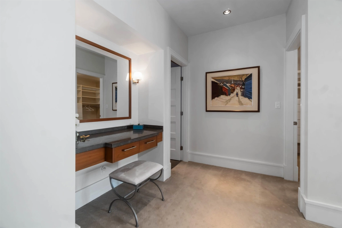 Outdoor Deck Photo of 304 2535 Garden Court, West Vancouver, BC