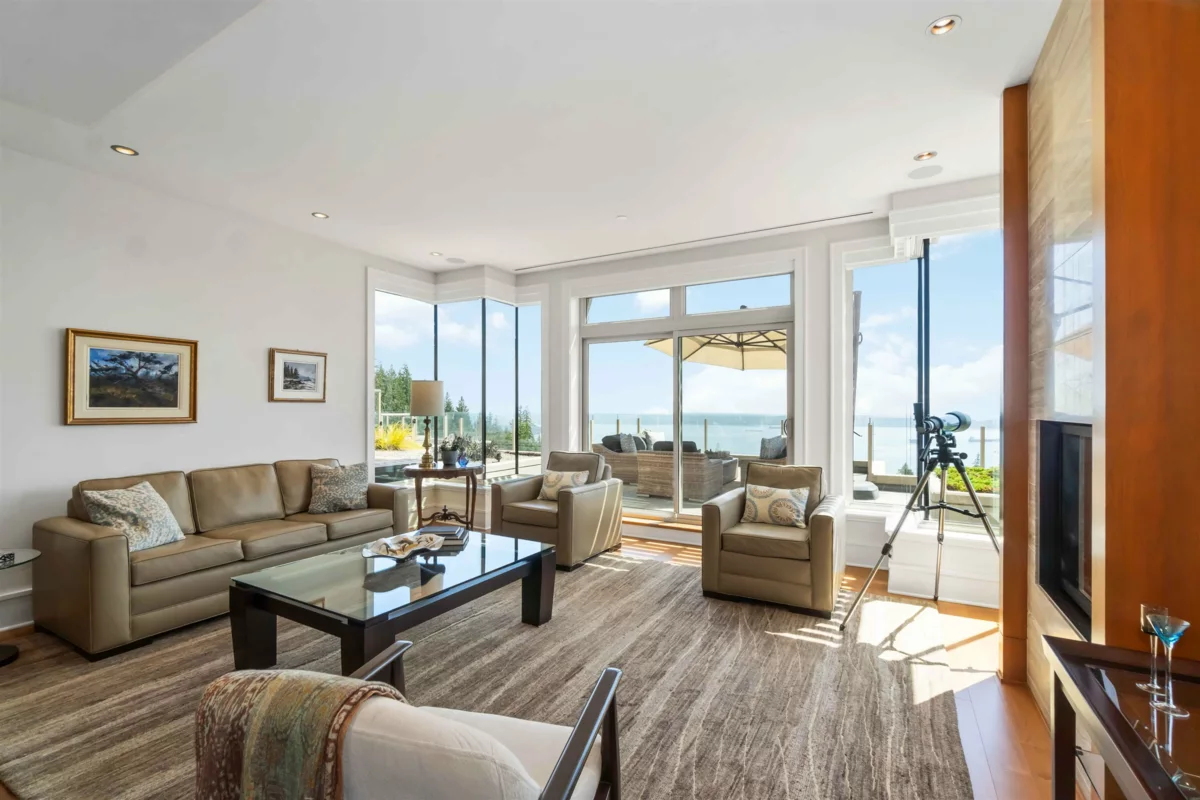 Primary Bathroom Photo of 304 2535 Garden Court, West Vancouver, BC