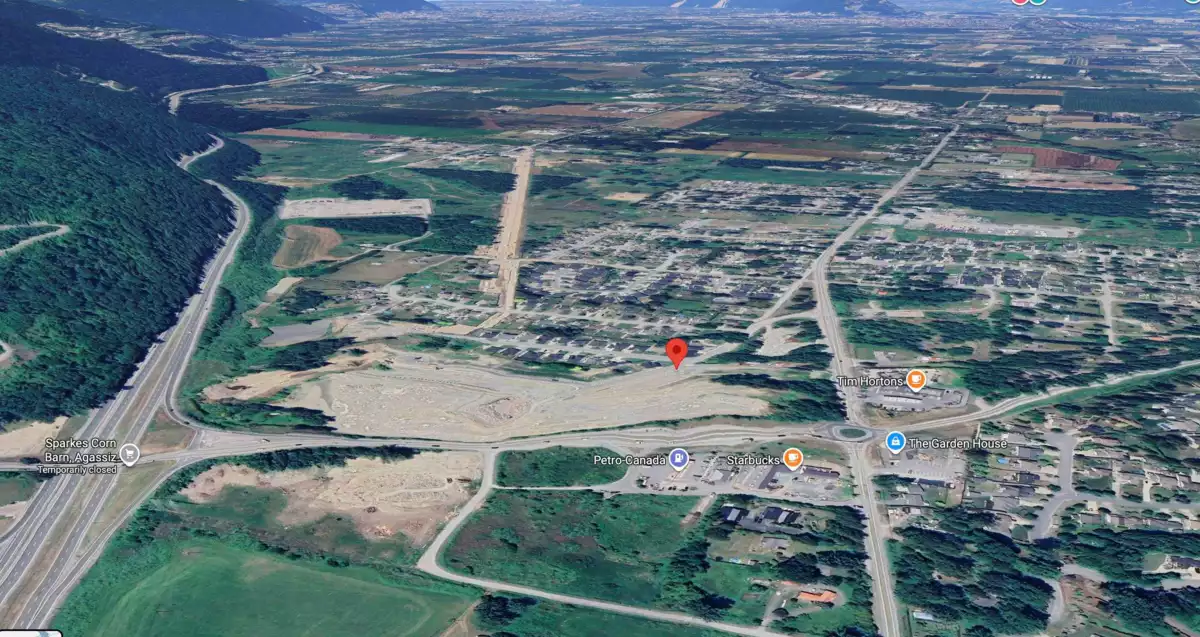 Walk-In Closet Photo of 52847 Bunker Road, Rosedale, BC