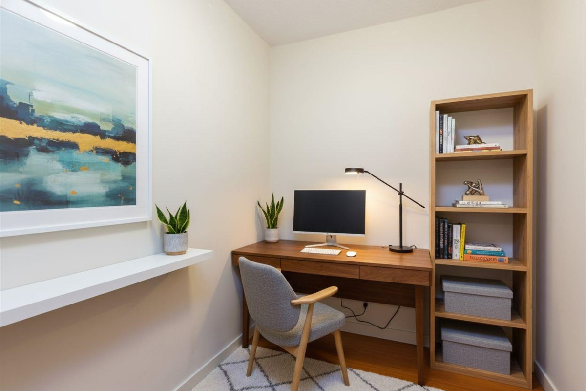 Primary Bathroom Photo of 2201 977 Mainland Street, Vancouver, BC