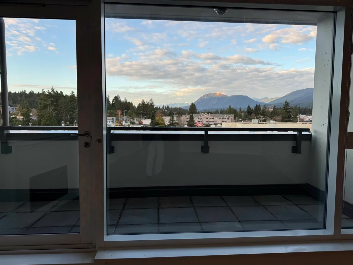 Hot Tub / Spa Photo of 507 5725 Teredo Street, Sechelt, BC