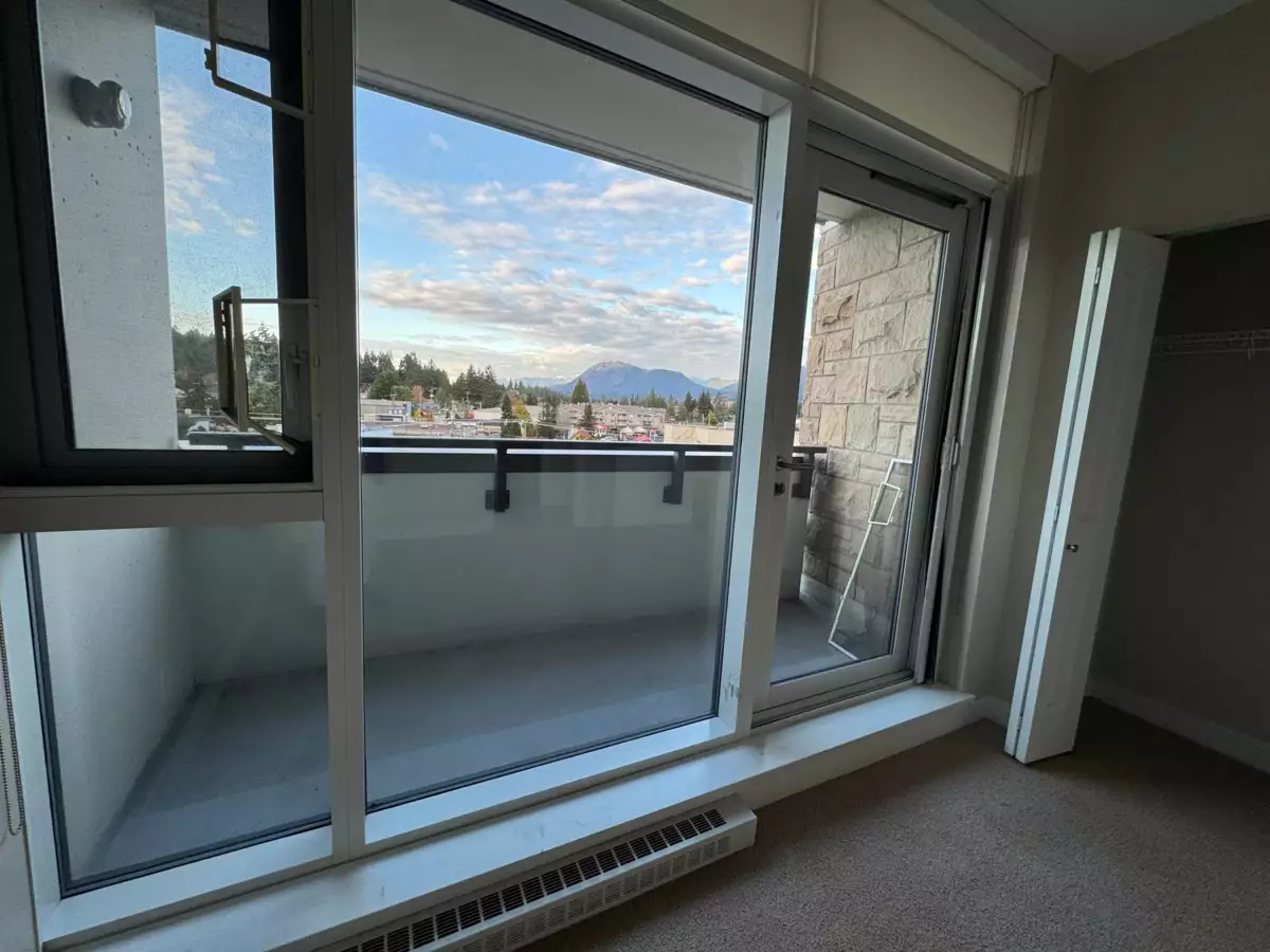 Outdoor Kitchen Photo of 507 5725 Teredo Street, Sechelt, BC