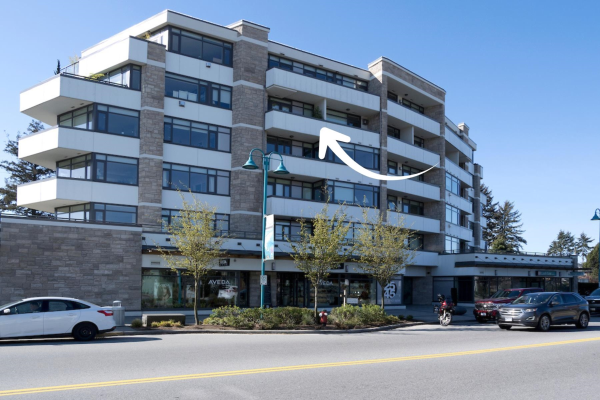 Powder Room Photo of 507 5725 Teredo Street, Sechelt, BC