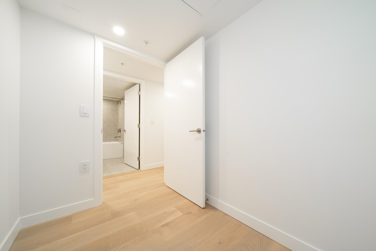 Mudroom Photo of 108 5212 Cambie Street, Vancouver, BC