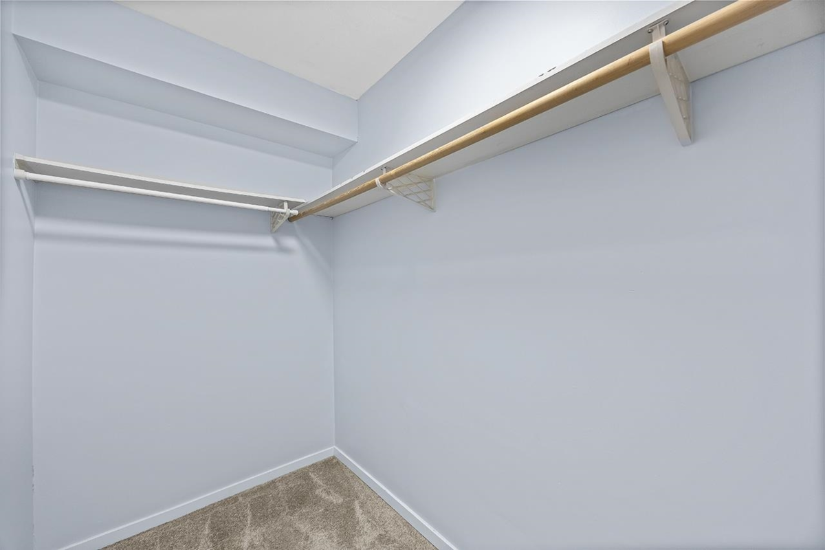 Powder Room Photo of 211 868 Kingsway, Vancouver, BC