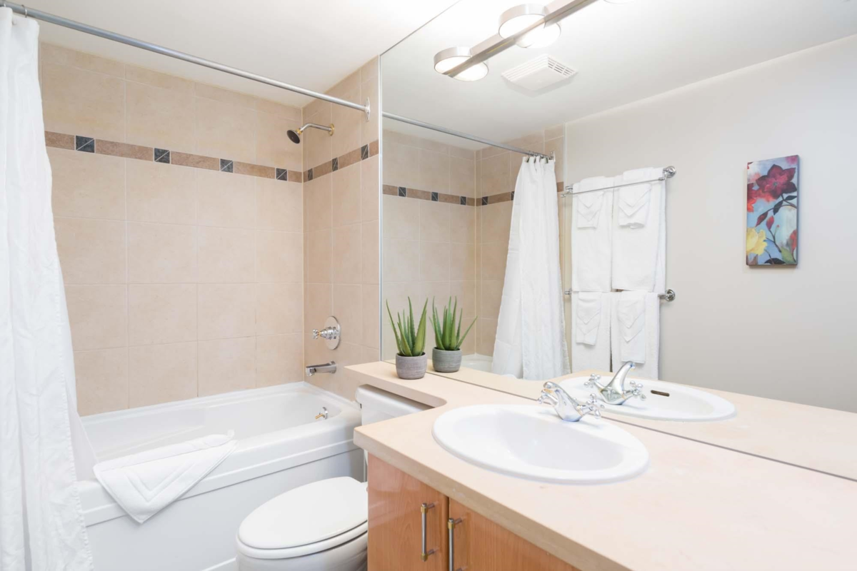 Basement Recreation Room Photo of 2907 193 Aquarius Mews, Vancouver, BC