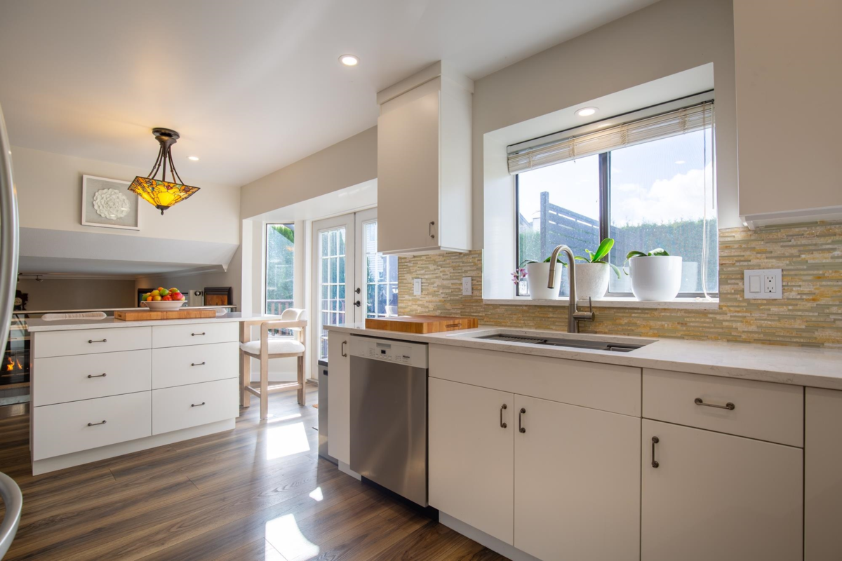 Bedroom 2 Photo of 12125 Irving Street, Maple Ridge, BC