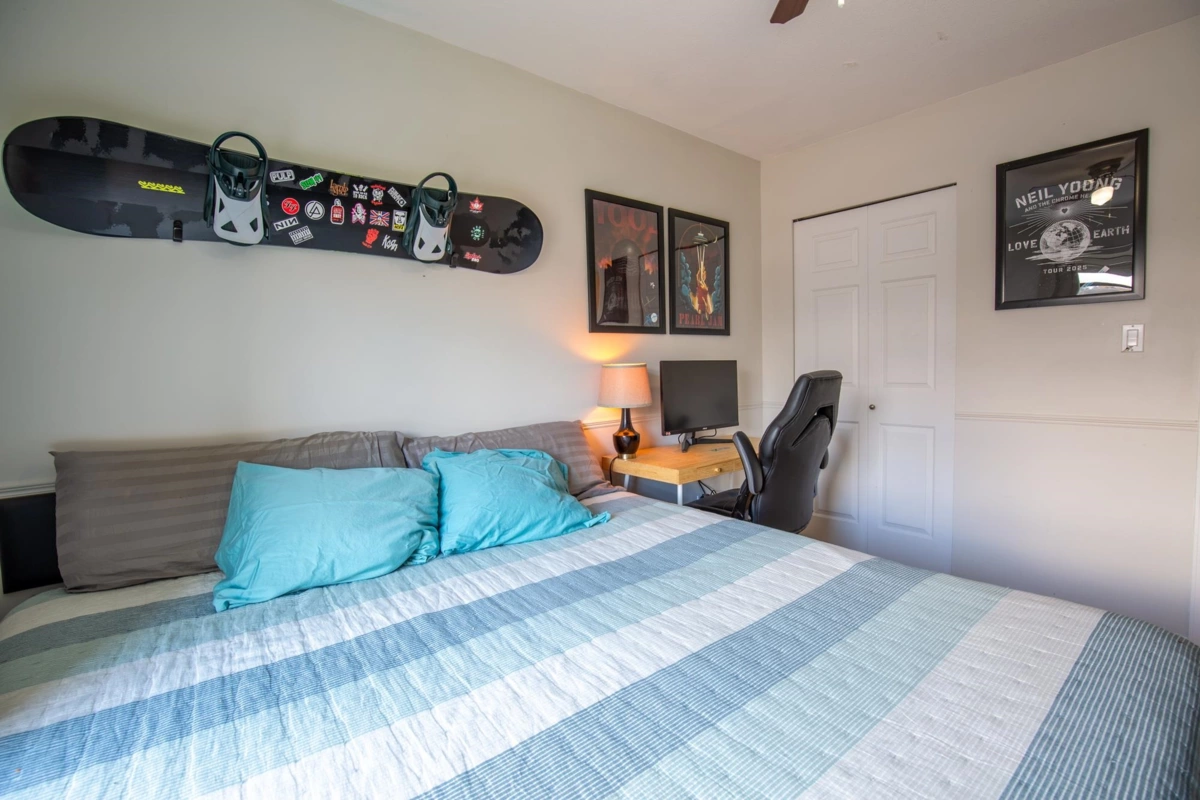 Hallway Photo of 12125 Irving Street, Maple Ridge, BC