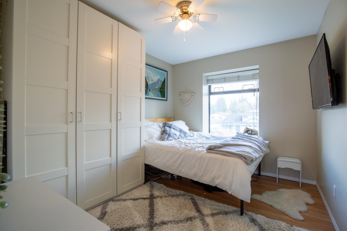 Laundry Room Photo of 12125 Irving Street, Maple Ridge, BC