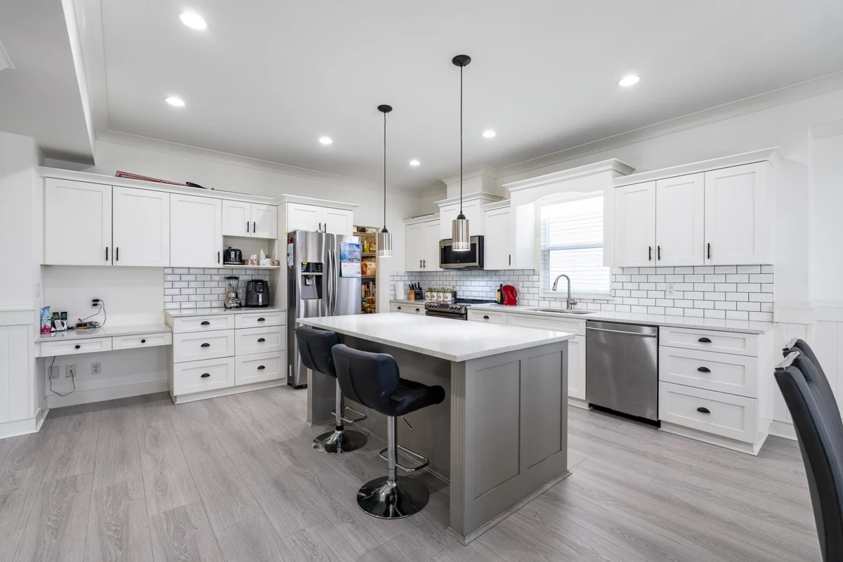 Breakfast Nook Photo of 7051 196b Street, Langley, BC
