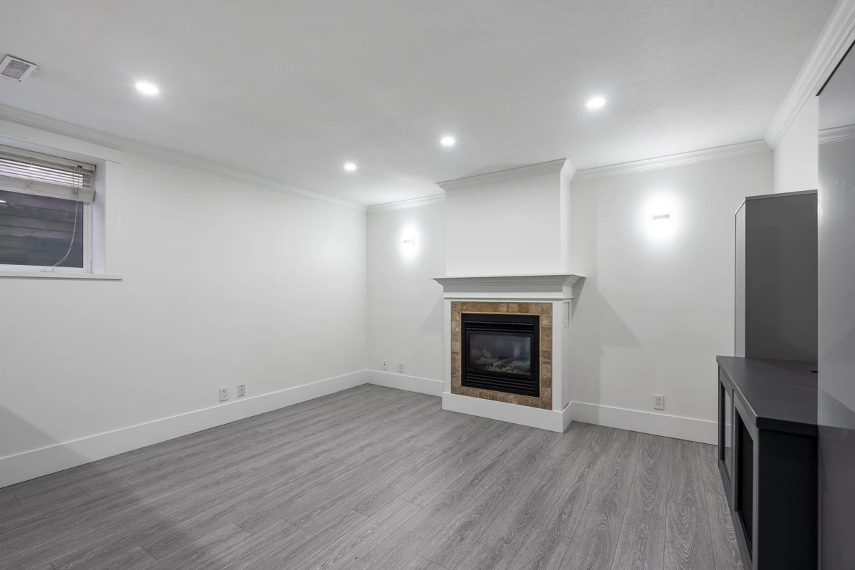 Garden / Landscaping Photo of 7051 196b Street, Langley, BC