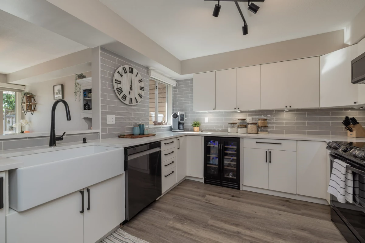 Primary Bathroom Photo of 13 1872 Harbour Street, Port Coquitlam, BC